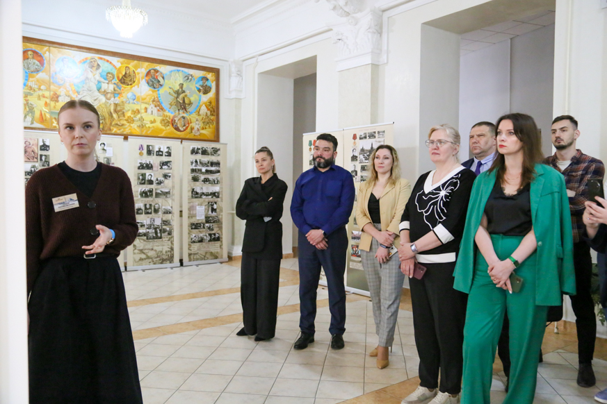 Выставка «Великая Победа: Освобождение Европы» торжественно открылась в Институте государственной службы  
