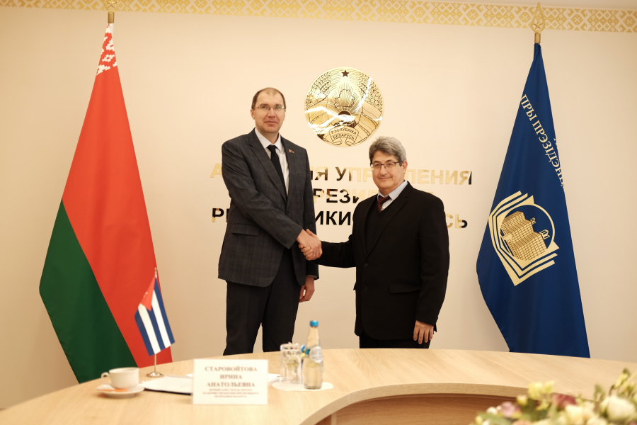 Leadership of the Presidential Academy Meets with the Ambassador Extraordinary and Plenipotentiary of the Republic of Cuba, Santiago Pérez Benítez