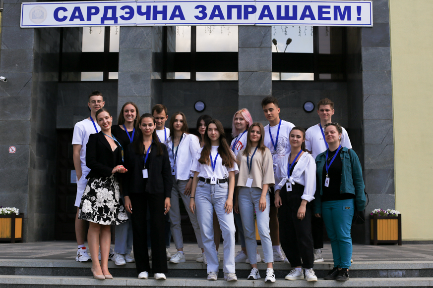 В помощь приемной комиссии: как в Академии управления работает штаб «Абитуриент» В помощь приемной комиссии: как в Академии управления работает штаб «Абитуриент»