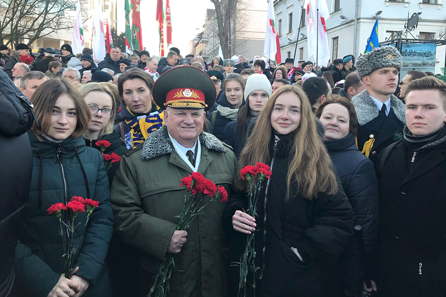 Делегация Академии управления почтила память воинов-интернационалистов Делегация Академии управления почтила память воинов-интернационалистов