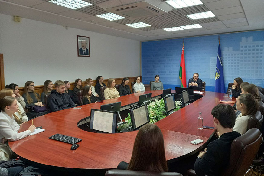 Как стимулируются предпринимательские инициативы молодежи –  обсудили на семинаре 