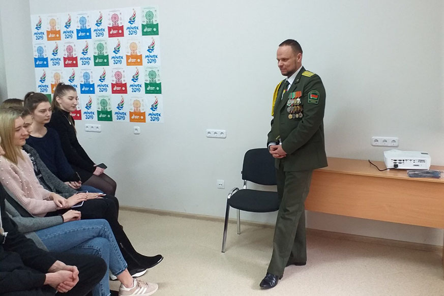 Заместитель директора Института государственной службы встретился со студентами Института управленческих кадров Заместитель директора Института государственной службы встретился со студентами Института управленческих кадров