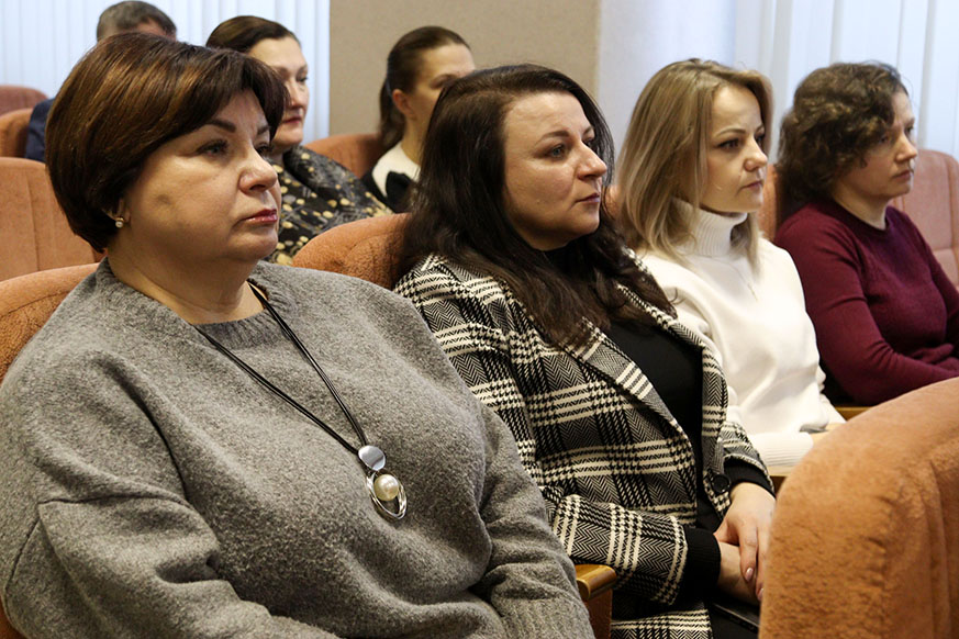 Заместитель Главы администрации Октябрьского района г. Минска Кирилл Гришин встретился с трудовым коллективом Академии управления