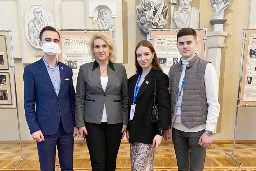 Представители Академии управления принимают участие в республиканском празднике «Гродно – Молодежная столица Республики Беларусь – 2021» Представители Академии управления принимают участие в республиканском празднике «Гродно – Молодежная столица Республики Беларусь – 2021»
