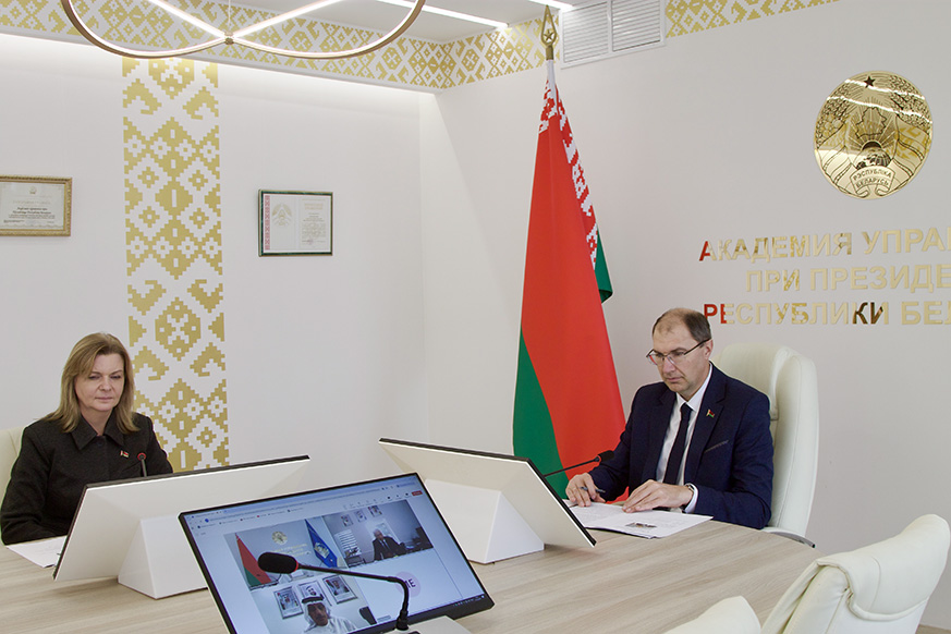 Академия управления и Школа менеджмента Абу-Даби расширяют горизонты сотрудничества
