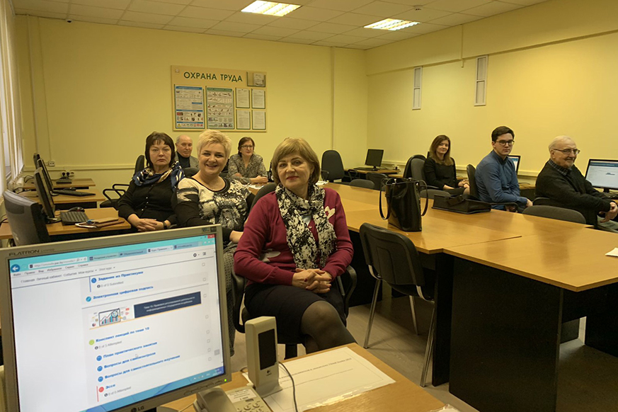 Для профессорско-преподавательского состава кафедры социально-гуманитарных дисциплин провели семинар по работе с системой LMS Moodle Для профессорско-преподавательского состава кафедры социально-гуманитарных дисциплин провели семинар по работе с системой LMS Moodle