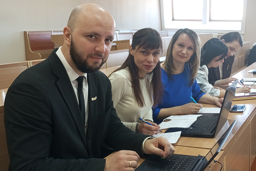 Слушатели Академии управления приняли участие в деловой игре «Дорожная карта развития малого и среднего предпринимательства»