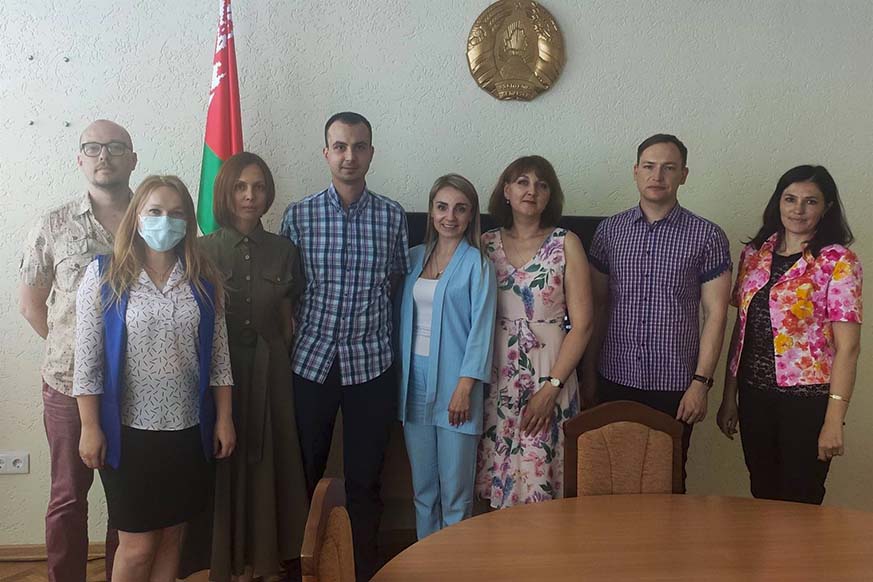 Представитель Академии управления приняла участие в научно-практическом семинаре «Сила Беларуси – ее единство» Представитель Академии управления приняла участие в научно-практическом семинаре «Сила Беларуси – ее единство»