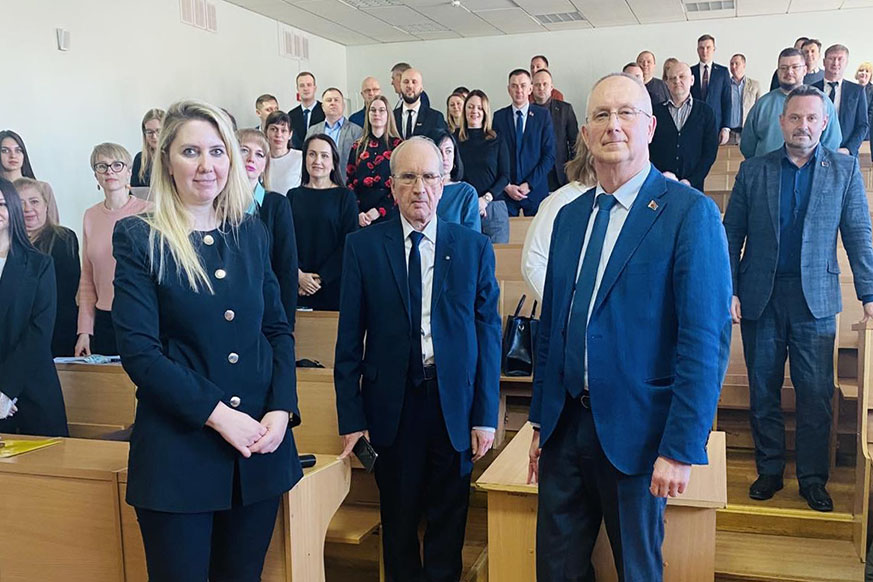 В Институте государственной службы обсудили проблемы и направления денежно-кредитной политики 