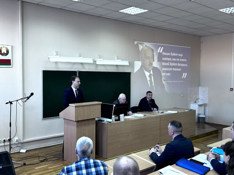 Круглый стол по теме народовластия прошел в Институте государственной службы