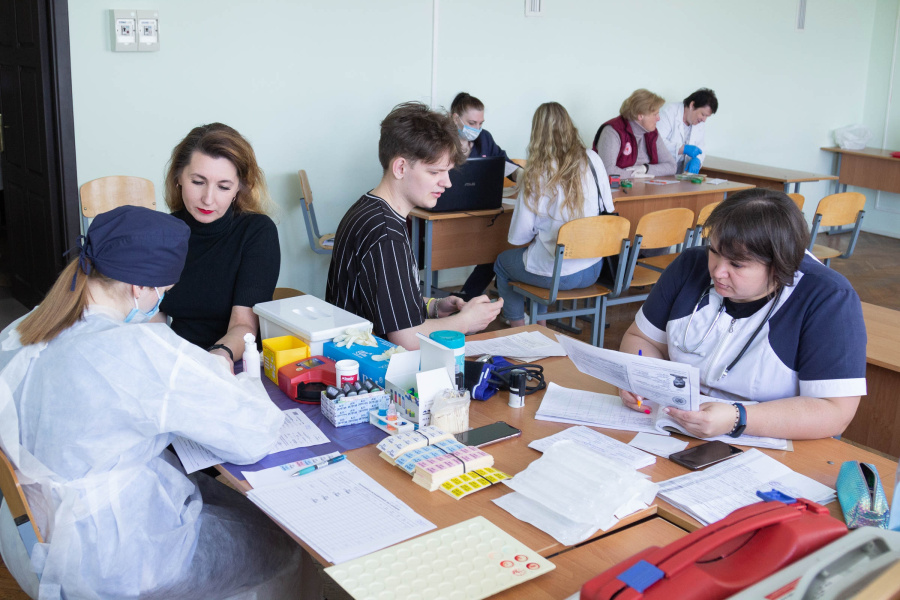 В Дне донора приняли участие 43 представителя Академии управления В Дне донора приняли участие 43 представителя Академии управления