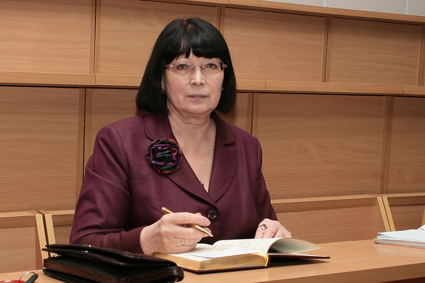 «Набор дисциплин, которые читают преподаватели нашей кафедры, обеспечивает подготовку идеального руководителя»: Лидия Вечер о 30-летии Академии управления и профессиональной деятельности