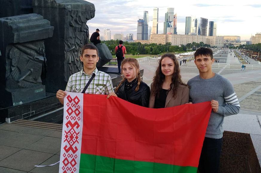 Студентка Академии управления Диана Астапкович о практике в Московском университете имени С.Ю. Витте Студентка Академии управления Диана Астапкович о практике в Московском университете имени С.Ю. Витте